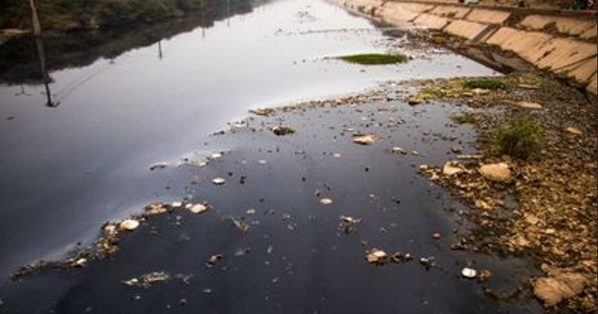 Sarsa River pollution